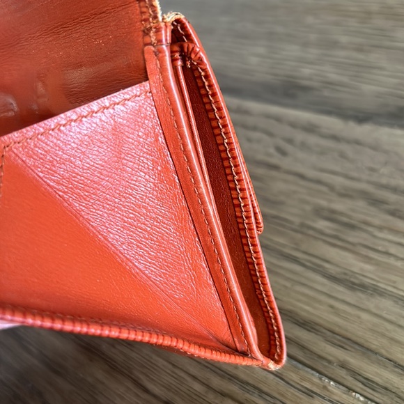 LV Cognac Epi Dual Snap Wallet - Picture 15 of 16